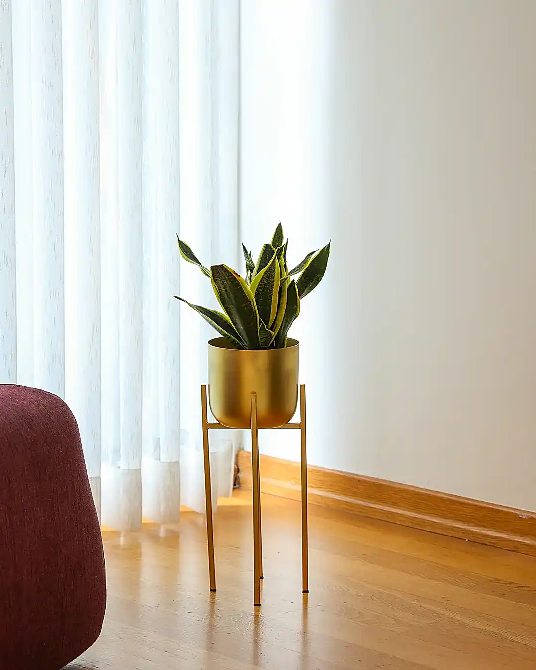 Ayaklı Metal Saksı Küçük Boy