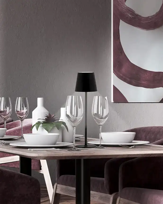 Feline Kablosuz Şarjlı Masa Lambası – Siyah