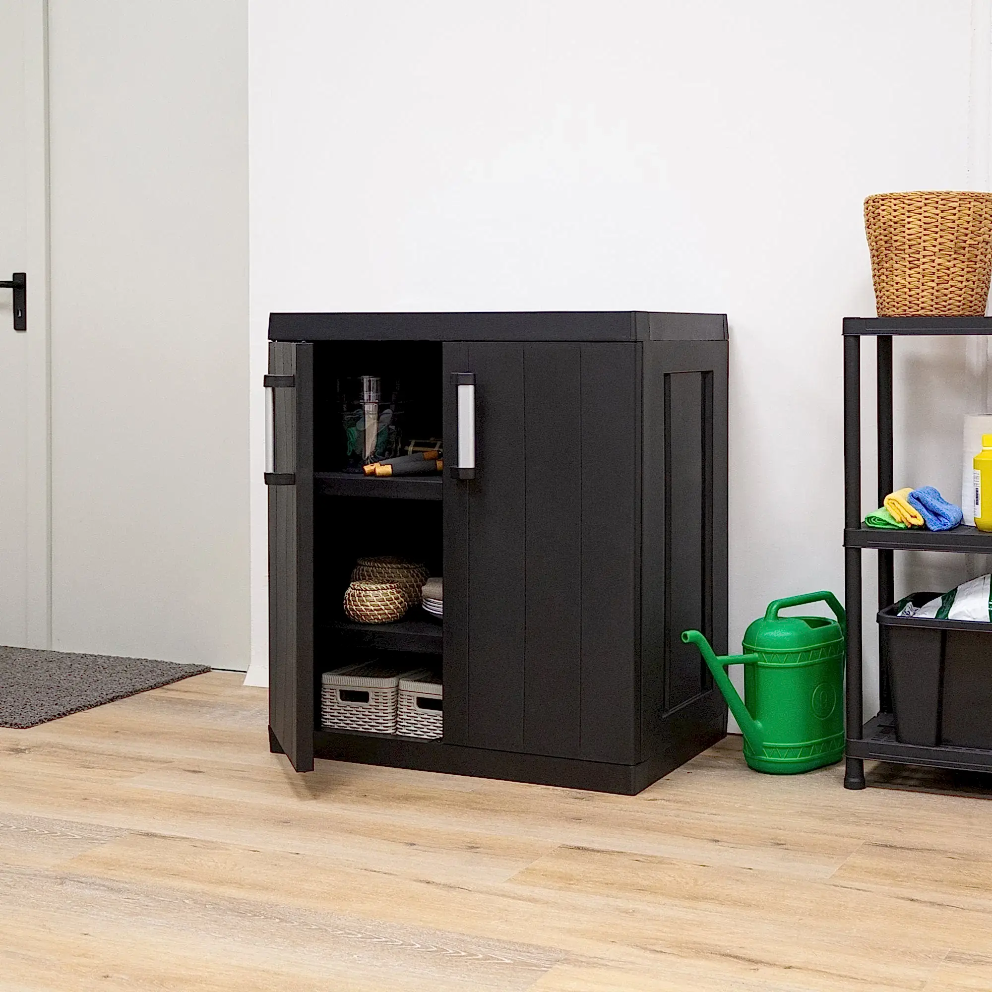 Garage Mega Kısa Tip Raflı Plastik Dolap Siyah