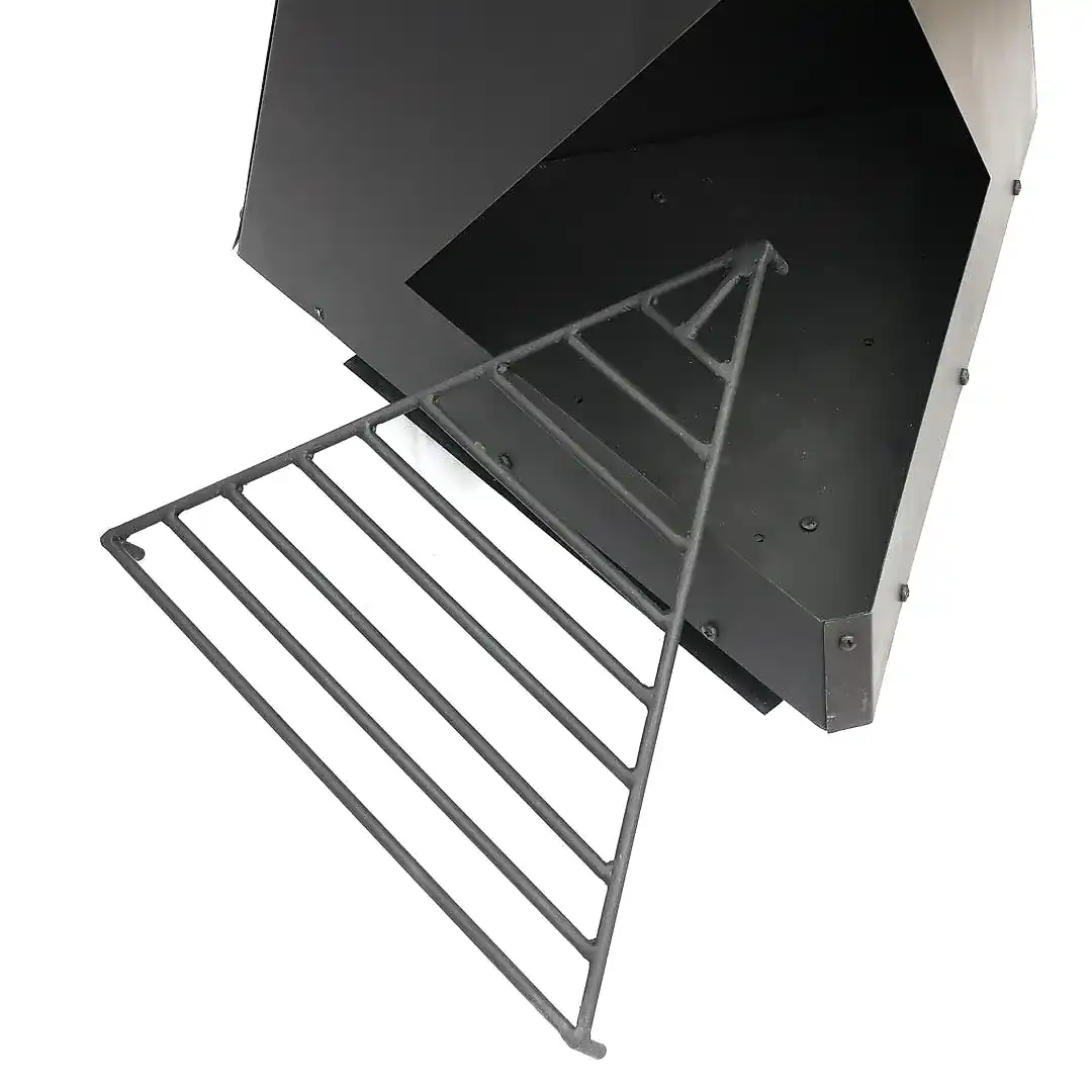 Helsinki Bahçe Şöminesi